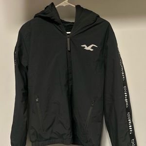 NWOT- Hollister Men’s Sherpa-Lined Sport Jacket (Black & Black Stripe / Small)